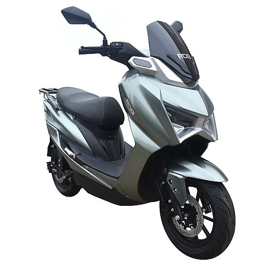 Scuter Electric RDB ROYAL, 2000W, fara permis, 25km/h Scuter Electric RDB ROYAL, 2000W, fara permis, 25km/h