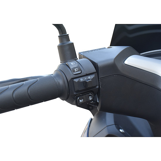 Scuter Electric RDB ROYAL, 2000W, fara permis, 25km/h Scuter Electric RDB ROYAL, 2000W, fara permis, 25km/h