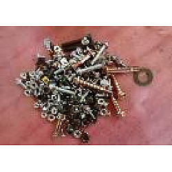 Set elemente standard fixare și șuruburi COMBY Set elemente standard fixare și șuruburi COMBY